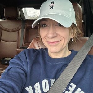 Meet your Posher, Twana